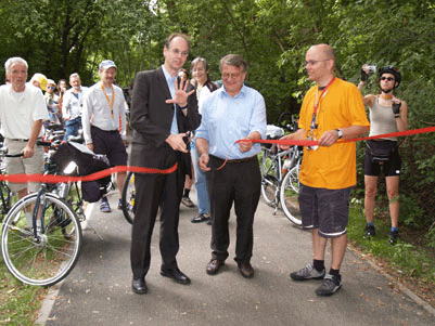 K&ouml;hne, Guggenthaler und Koch er&ouml;ffnen den Radweg an den Blankenburger Karpfenteichen