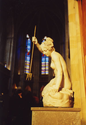 E. Wolff, "Die Fischerin"